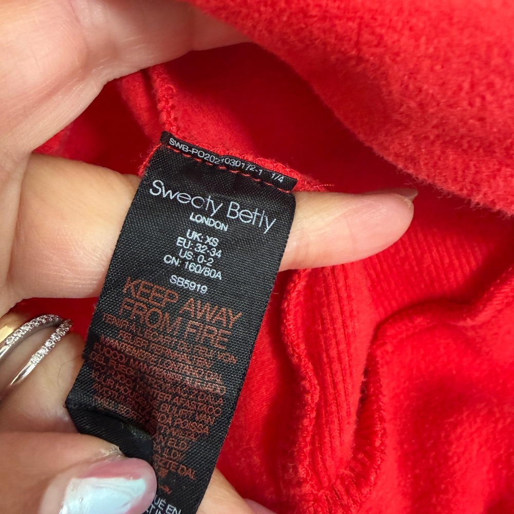 Sweaty Betty Red Harmonise Luxe Funnel Neck Sweatshirt SB5919 XS - Picture 7 of 10